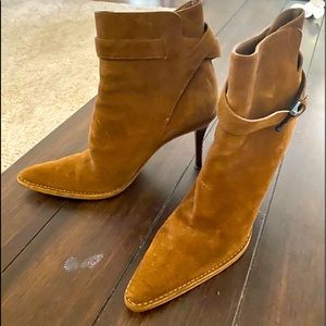 Gucci ankle boots- booties 9B
